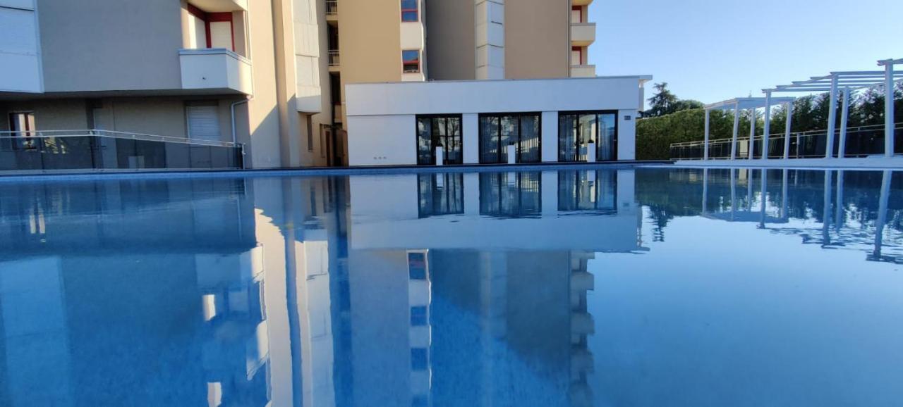 Domus Grand Hotel Rende Exterior foto