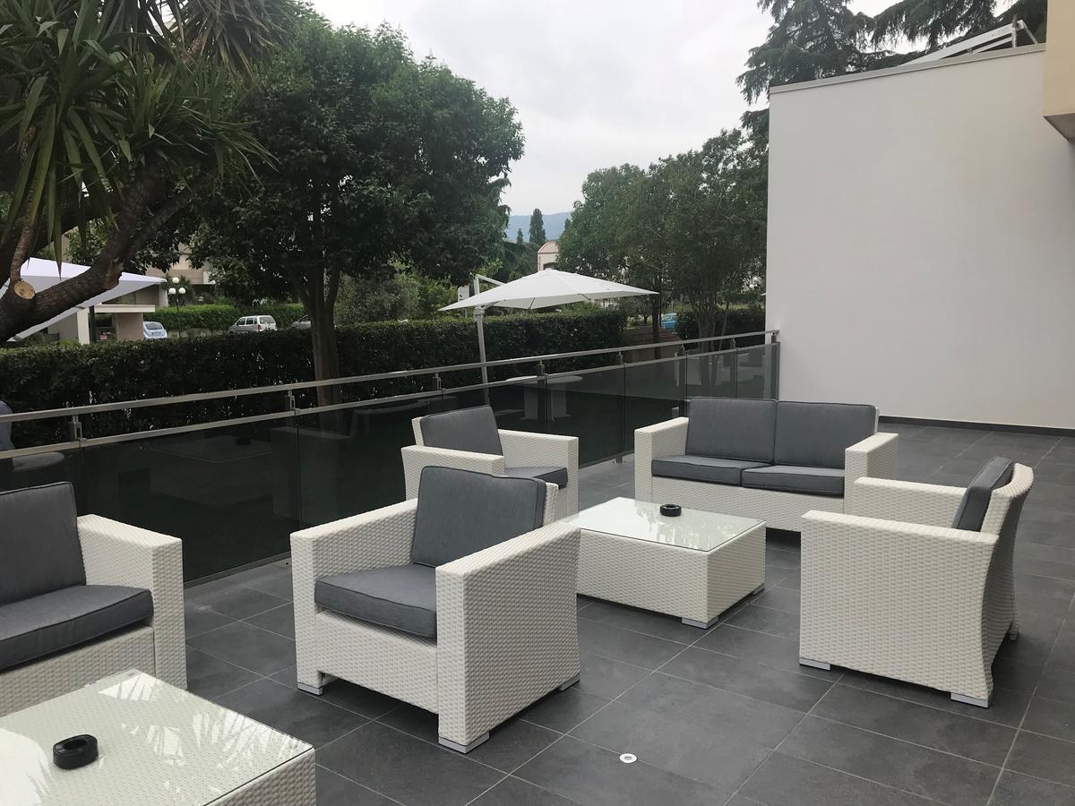 Domus Grand Hotel Rende Exterior foto